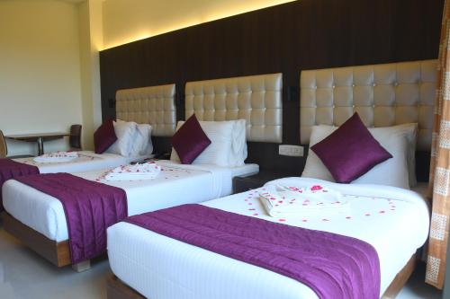 hotel sr tiruchendur