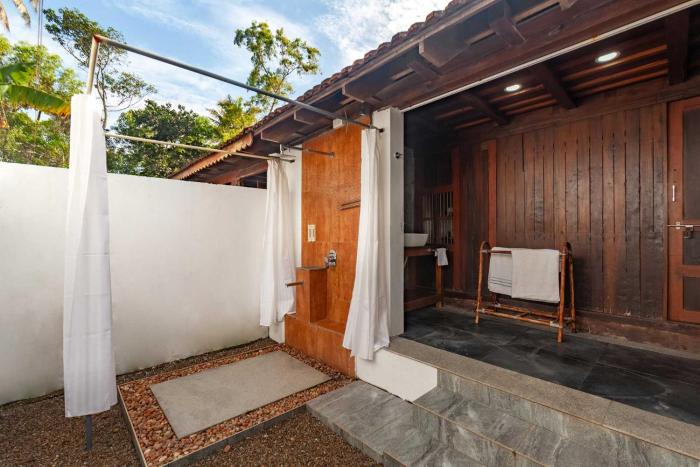 deshadans tarangi beach villas