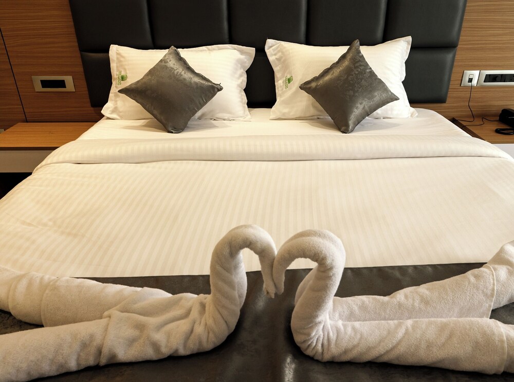 hacana millenium hotel