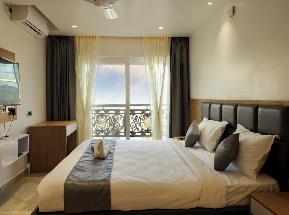 hacana millenium hotel