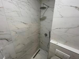 amorino tirana bandb