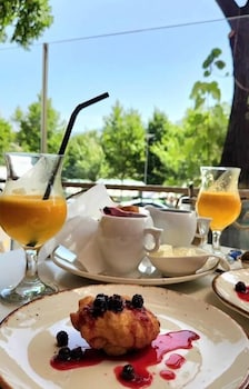 Amorino Tirana B&B,,4 star