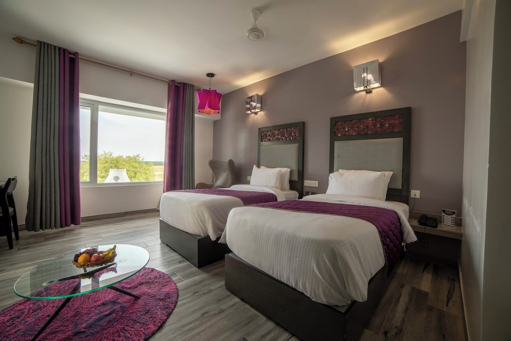 hotel visakka palani