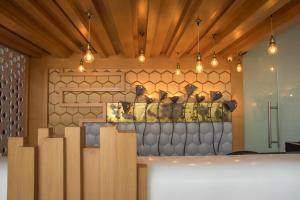 hotel visakka palani