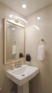 arogyadham swasthya kutir