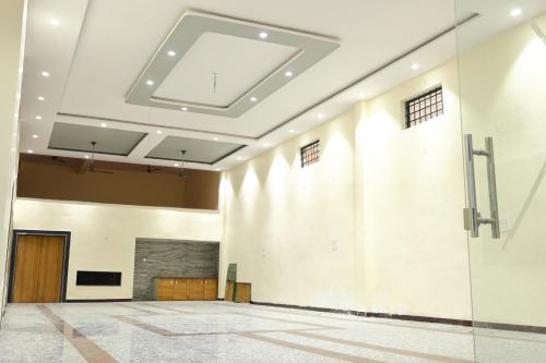 the rajputana palace