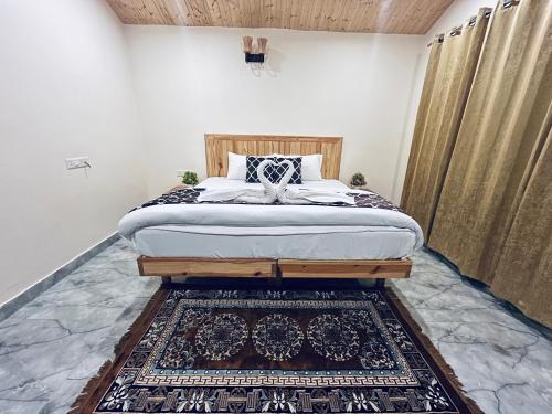 Ahava-Kasol Riverside Cafe & Cottage,,4 star