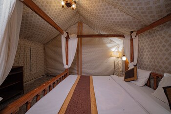 corbett cottage resort