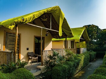 corbett cottage resort
