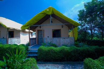 corbett cottage resort