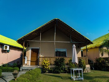 corbett cottage resort