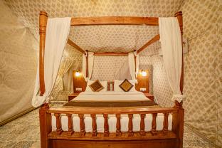 corbett cottage resort