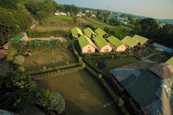 corbett cottage resort