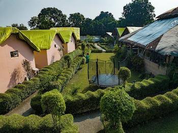 corbett cottage resort