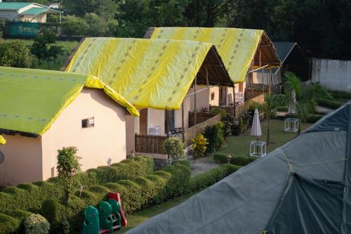 Corbett Cottage Resort,,3 star
