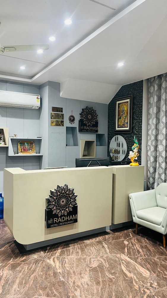 hotel shree radham