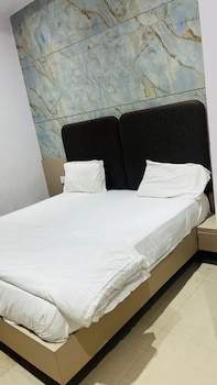 hotel shree radham