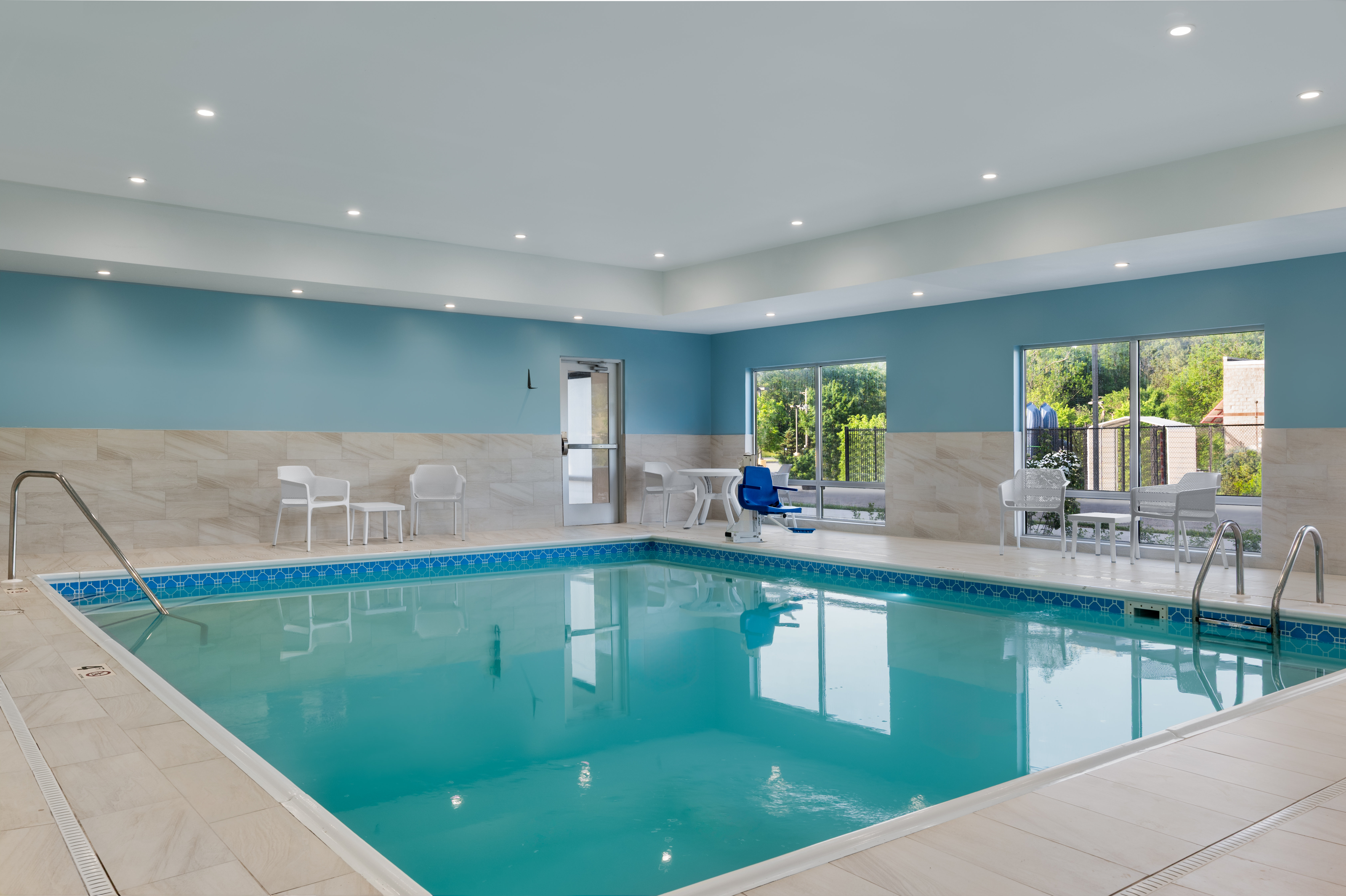 holiday inn express and suites stevensville benton harbor by ihg