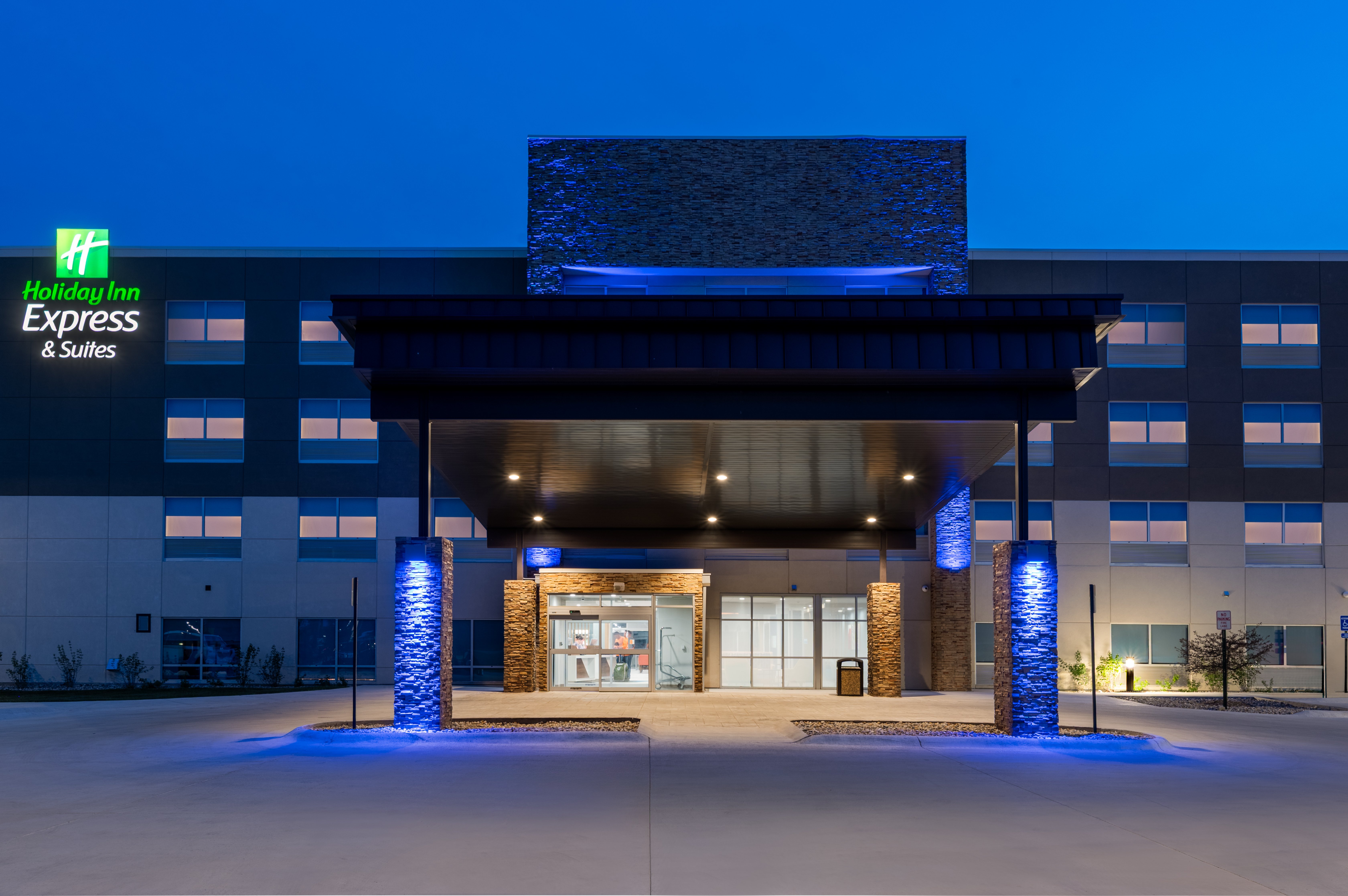 holiday inn express and suites stevensville benton harbor by ihg