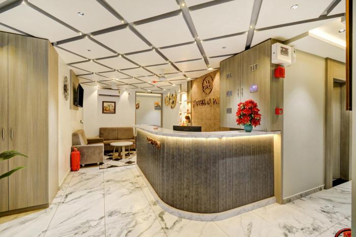 hotel m park gadhinagar