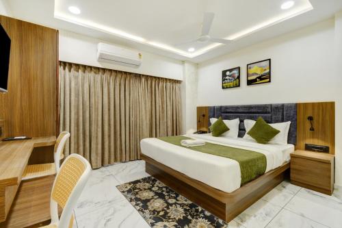 hotel m park gadhinagar