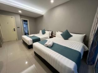 viva hotel kuching waterfront
