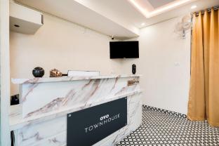 townhouse redmoon suites