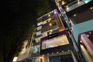 townhouse redmoon suites