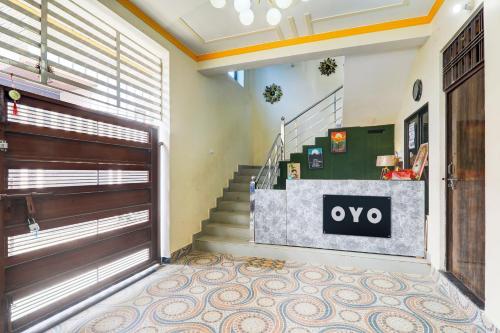 Hotel O Ramadhya Palace,,3 star