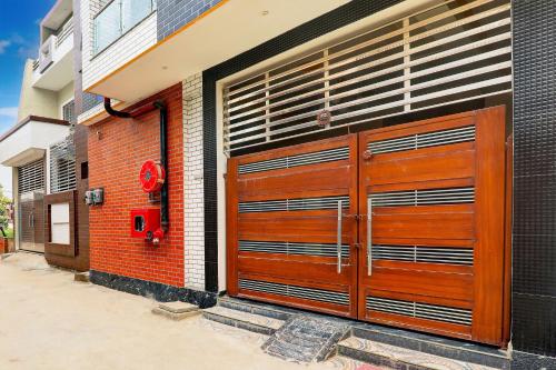 Hotel O Ramadhya Palace,,3 star