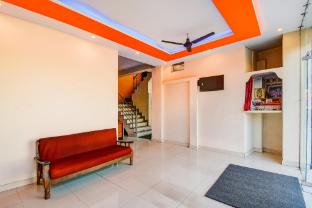 Hotel O Radhe Radhe Guest House,,4 star