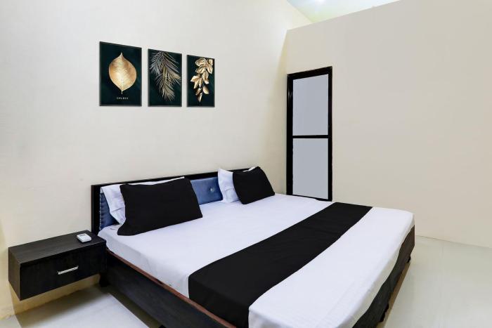 hotel o s r residency