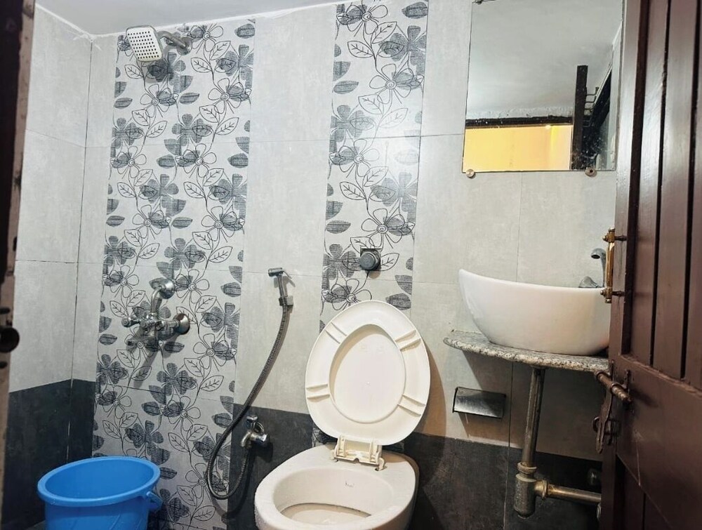 hotel ssr palace mount abu