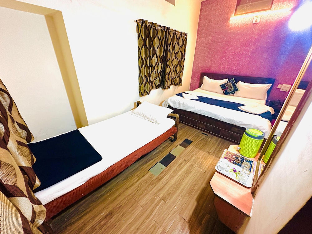 hotel ssr palace mount abu