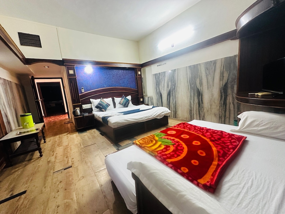 hotel ssr palace mount abu