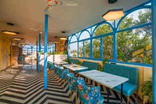 shalom backpackers jaipur