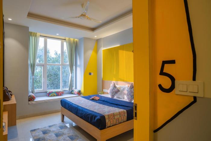 shalom backpackers jaipur