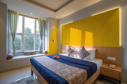 shalom backpackers jaipur