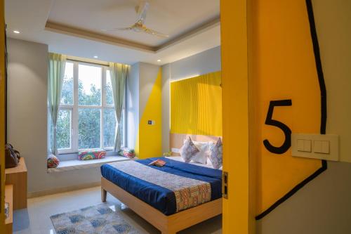 shalom backpackers jaipur