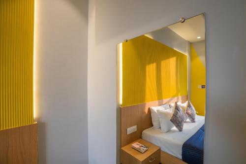 shalom backpackers jaipur