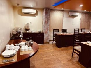 hotel chariot inn patna