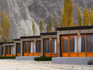 yeti resort hunder