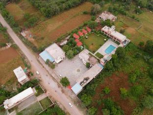 the yash resort and hotel