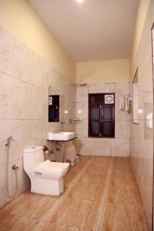 the yash resort and hotel