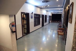 the yash resort and hotel