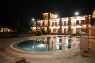 the yash resort and hotel