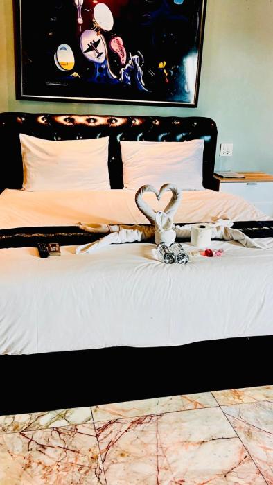 koenig hotel pattaya