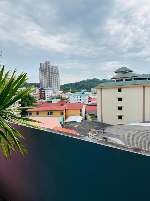 koenig hotel pattaya