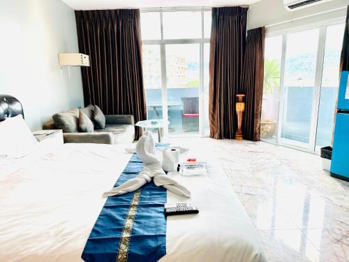 koenig hotel pattaya