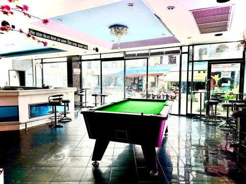 koenig hotel pattaya